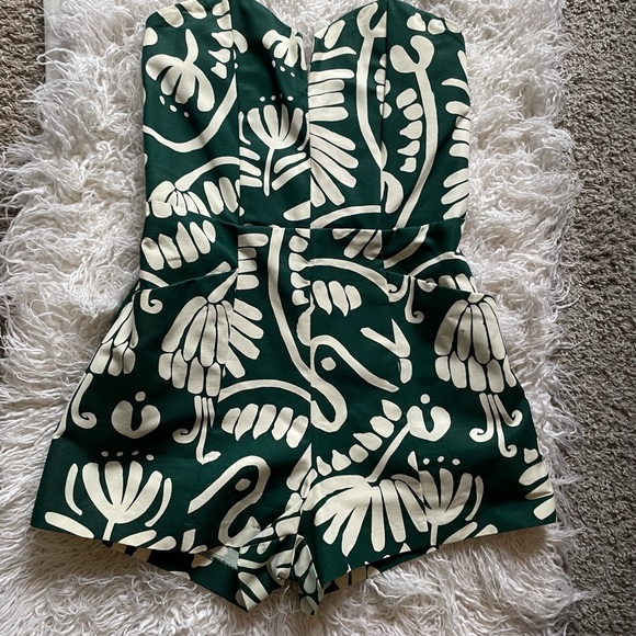 Emerald and Cream Romper - Picture 3 of 3
